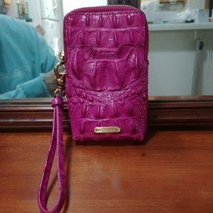 Brahmin Phone/credit card/ID/cash Wristlet